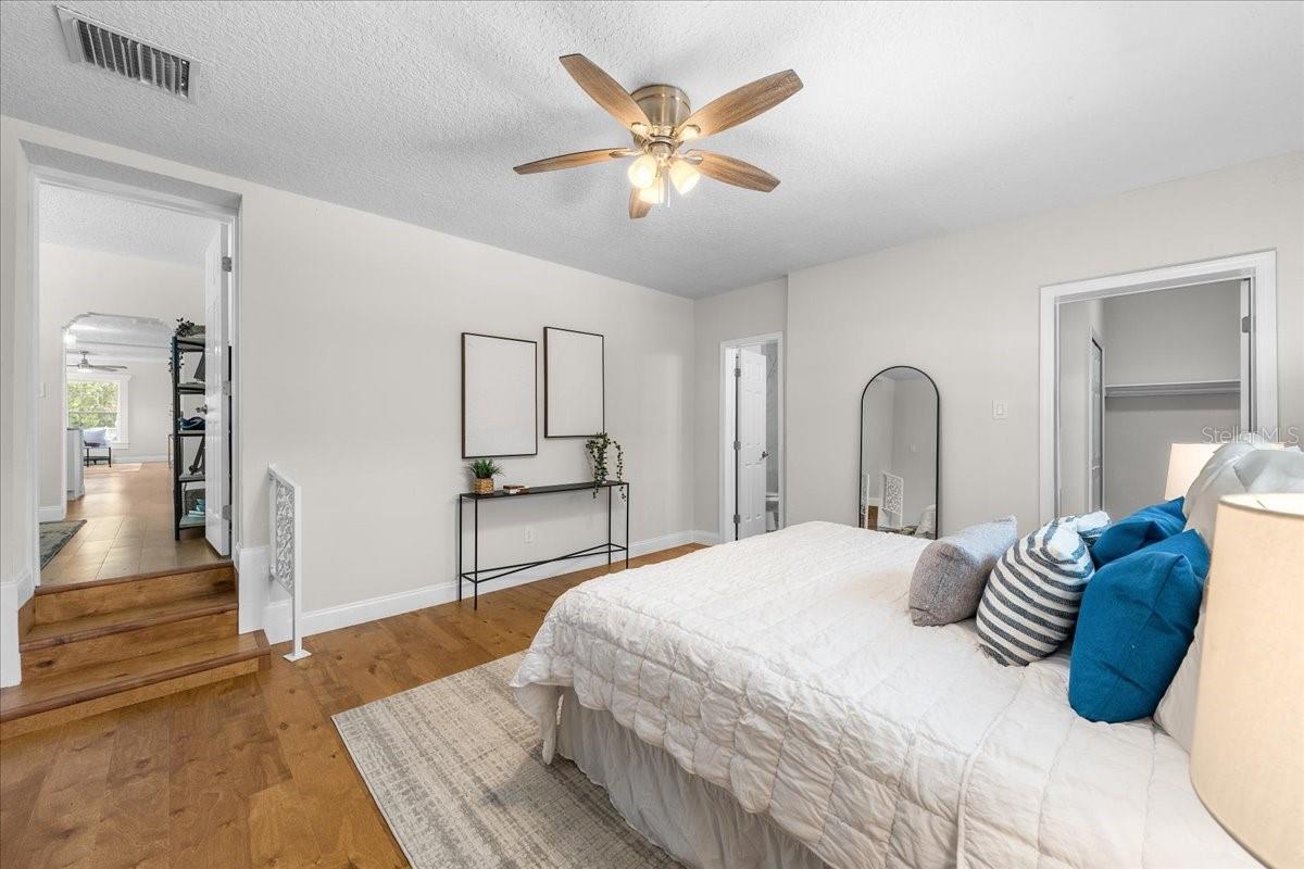 820 W WOODLAWN AVE — photo 19