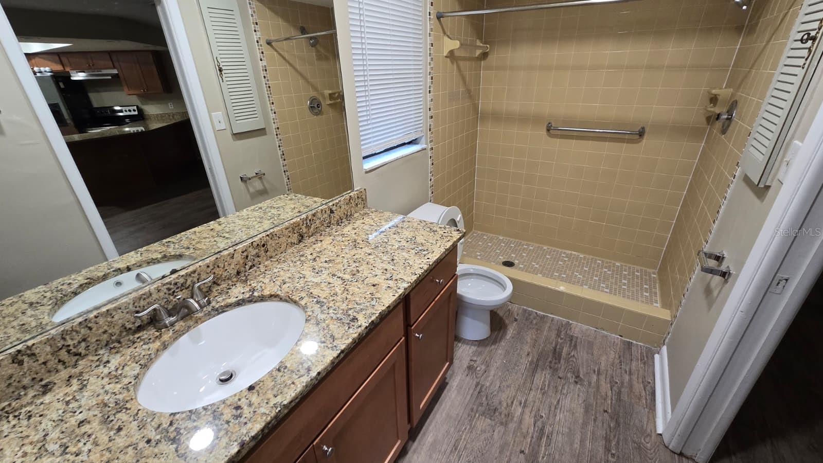 1381 FOREST LAWN CT — photo 6