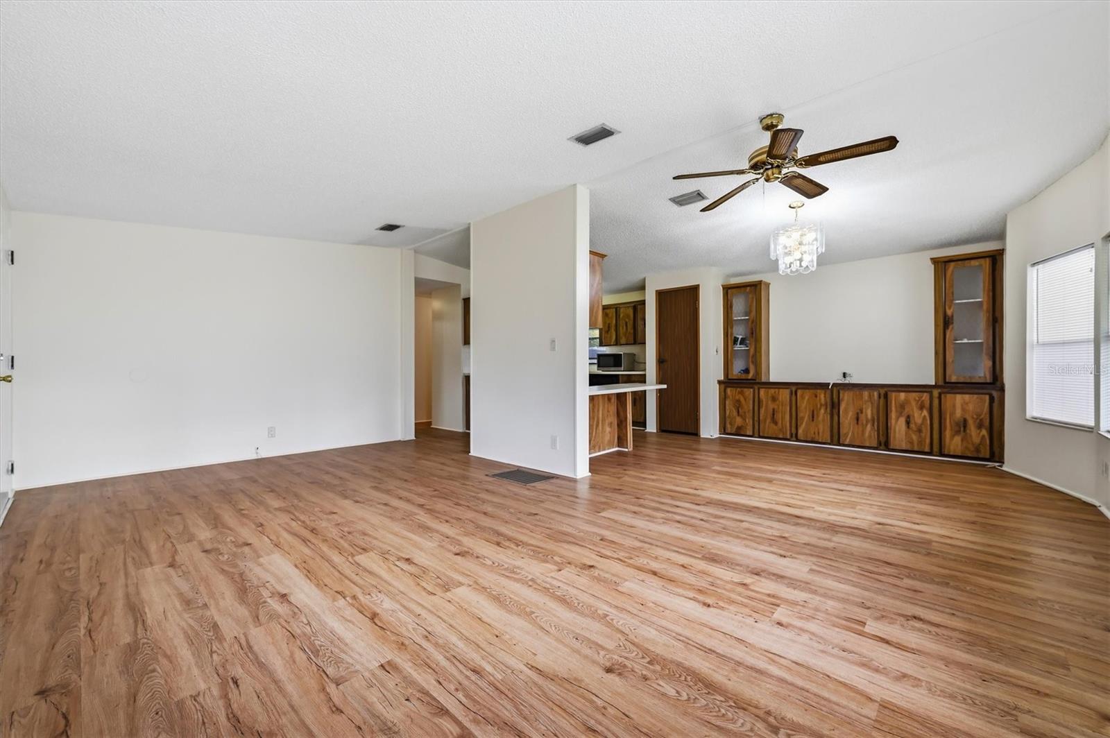 3649 ALICE DR — photo 16