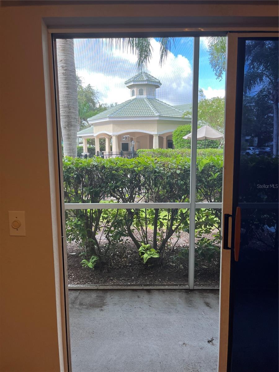 5152 NORTHRIDGE RD #106 — photo 5