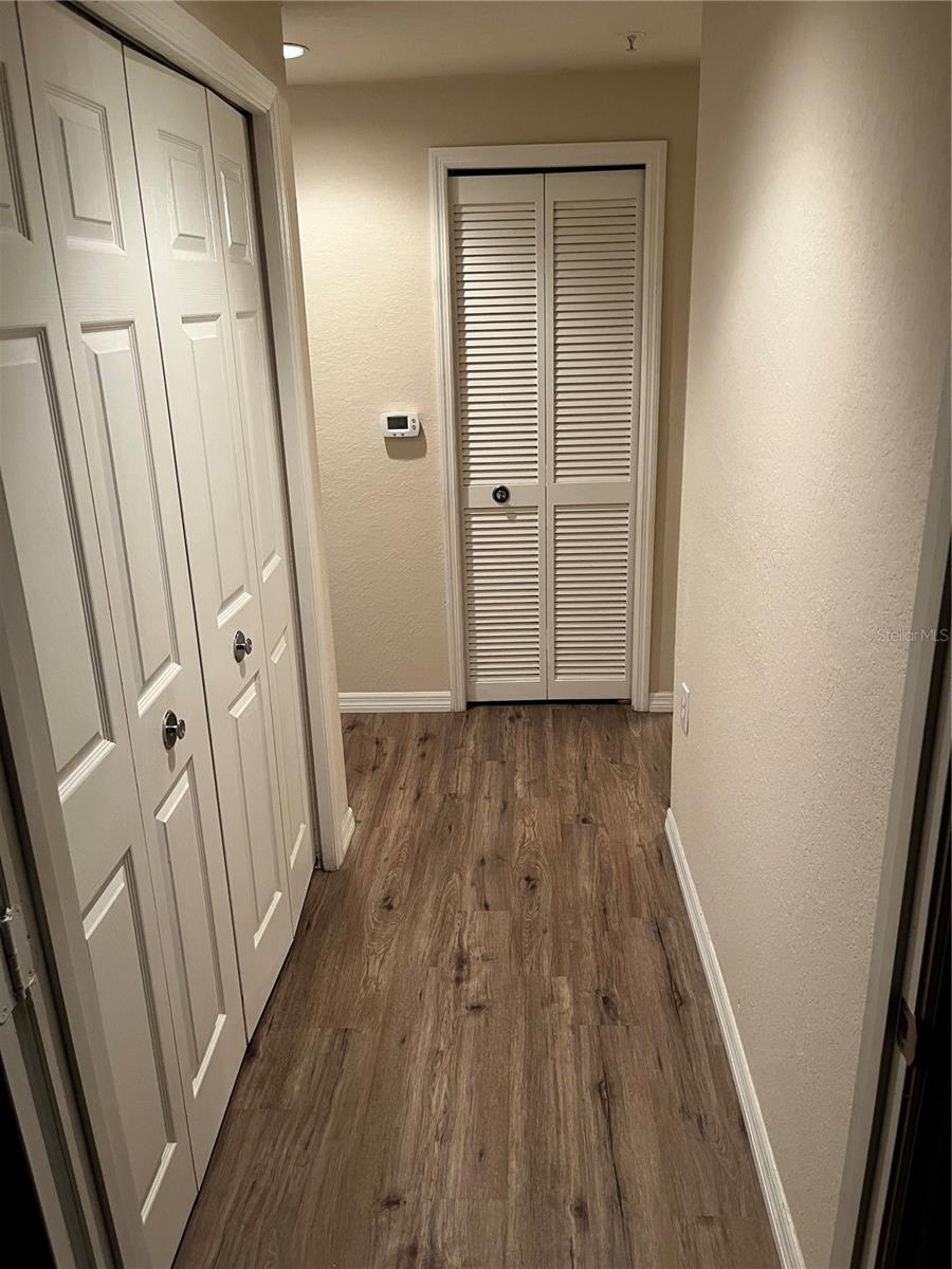 5152 NORTHRIDGE RD #106 — photo 11
