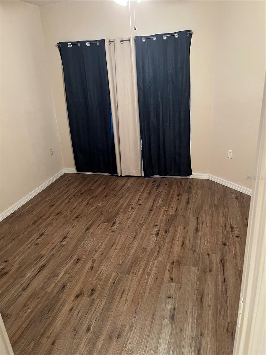 5152 NORTHRIDGE RD #106 — photo 13