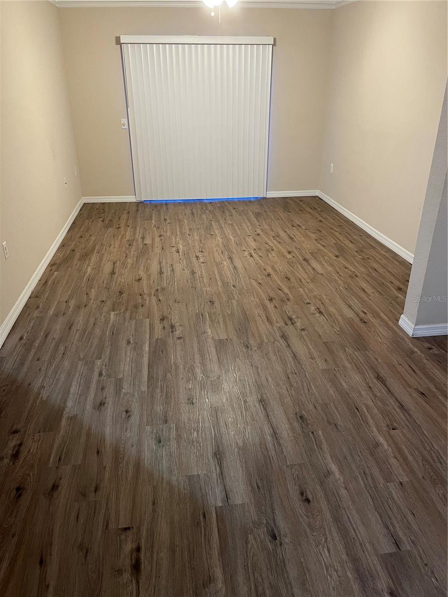 5152 NORTHRIDGE RD #106 — photo 8