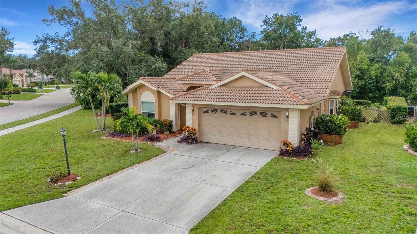 6104 NICOLE DR — photo 62