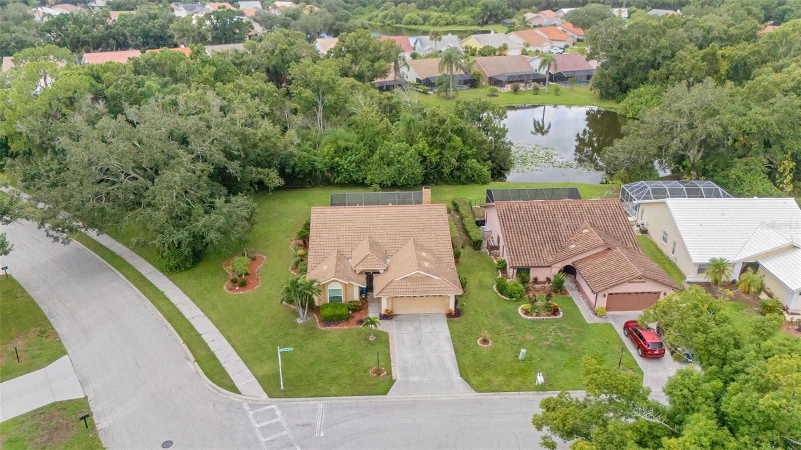 6104 NICOLE DR — photo 64