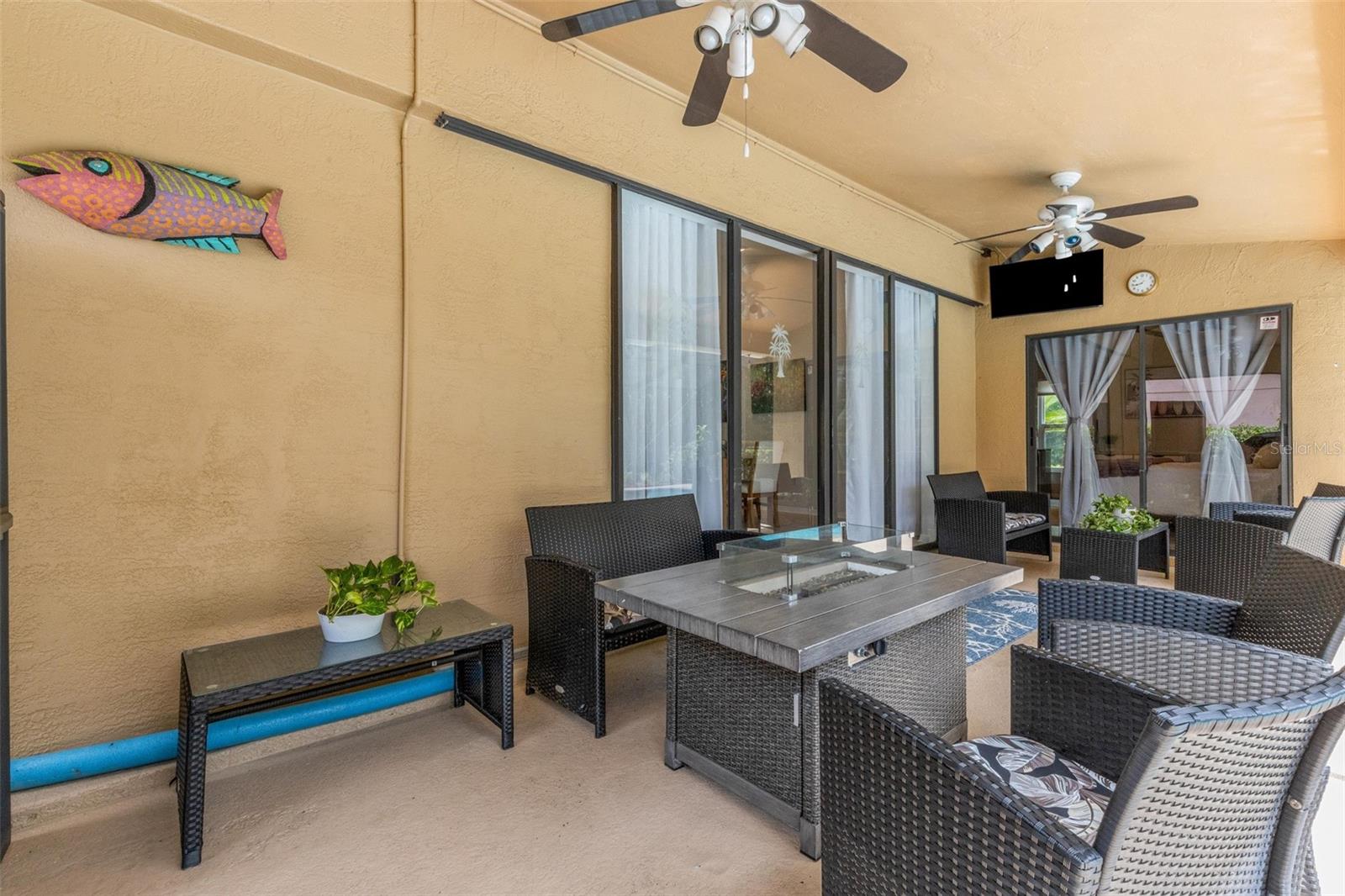 6104 NICOLE DR — photo 51