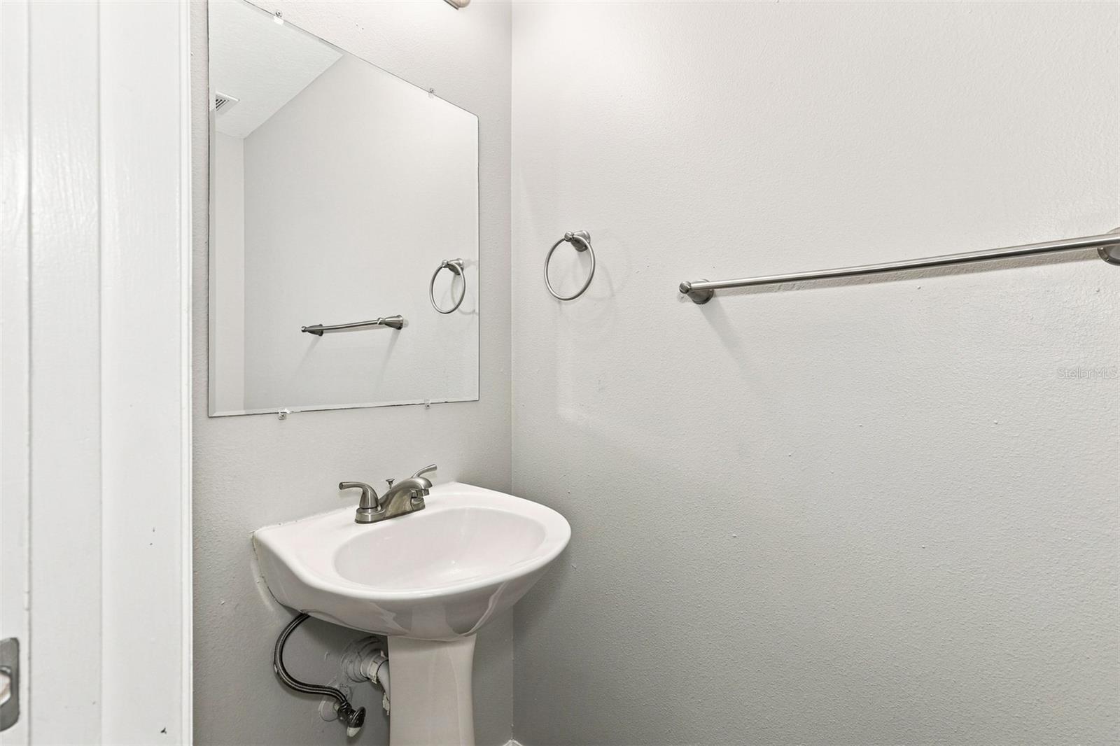 Home in SEFFNER — photo 15