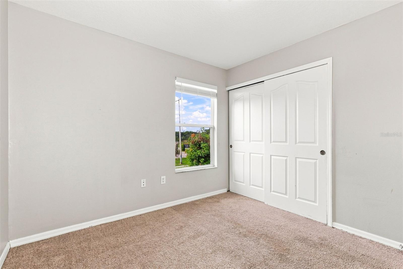 Home in SEFFNER — photo 14