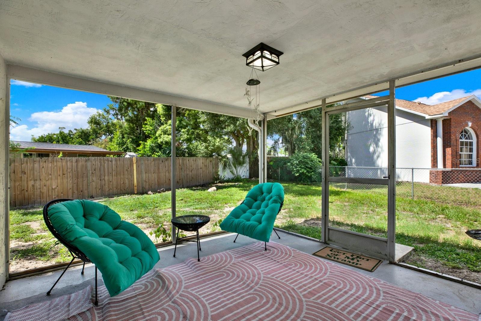 7700 BAYLEAF DR — photo 13