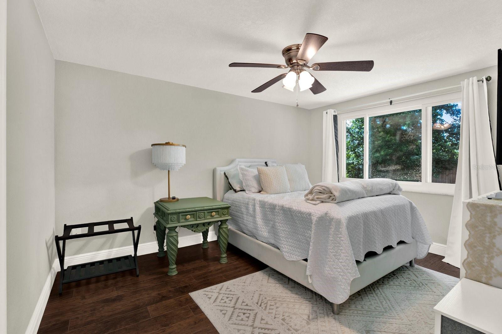 7700 BAYLEAF DR — photo 11