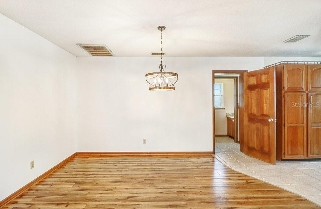 13108 LILITA AVE — photo 18