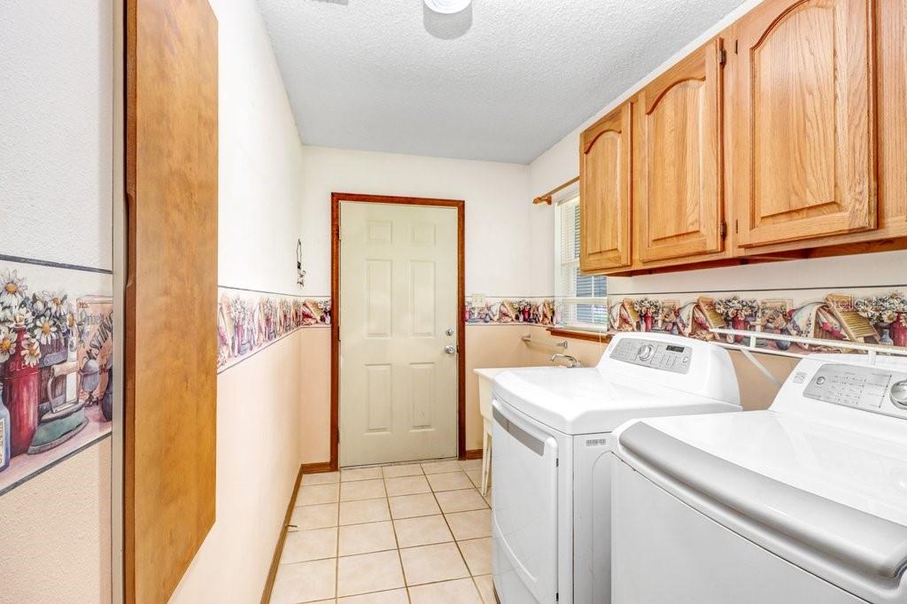 13108 LILITA AVE — photo 41