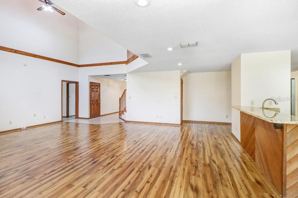13108 LILITA AVE — photo 29