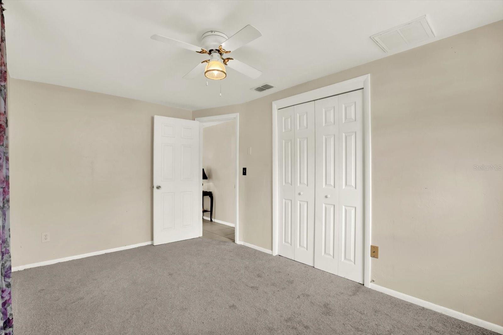 4737 LONGWOOD AVE — photo 12