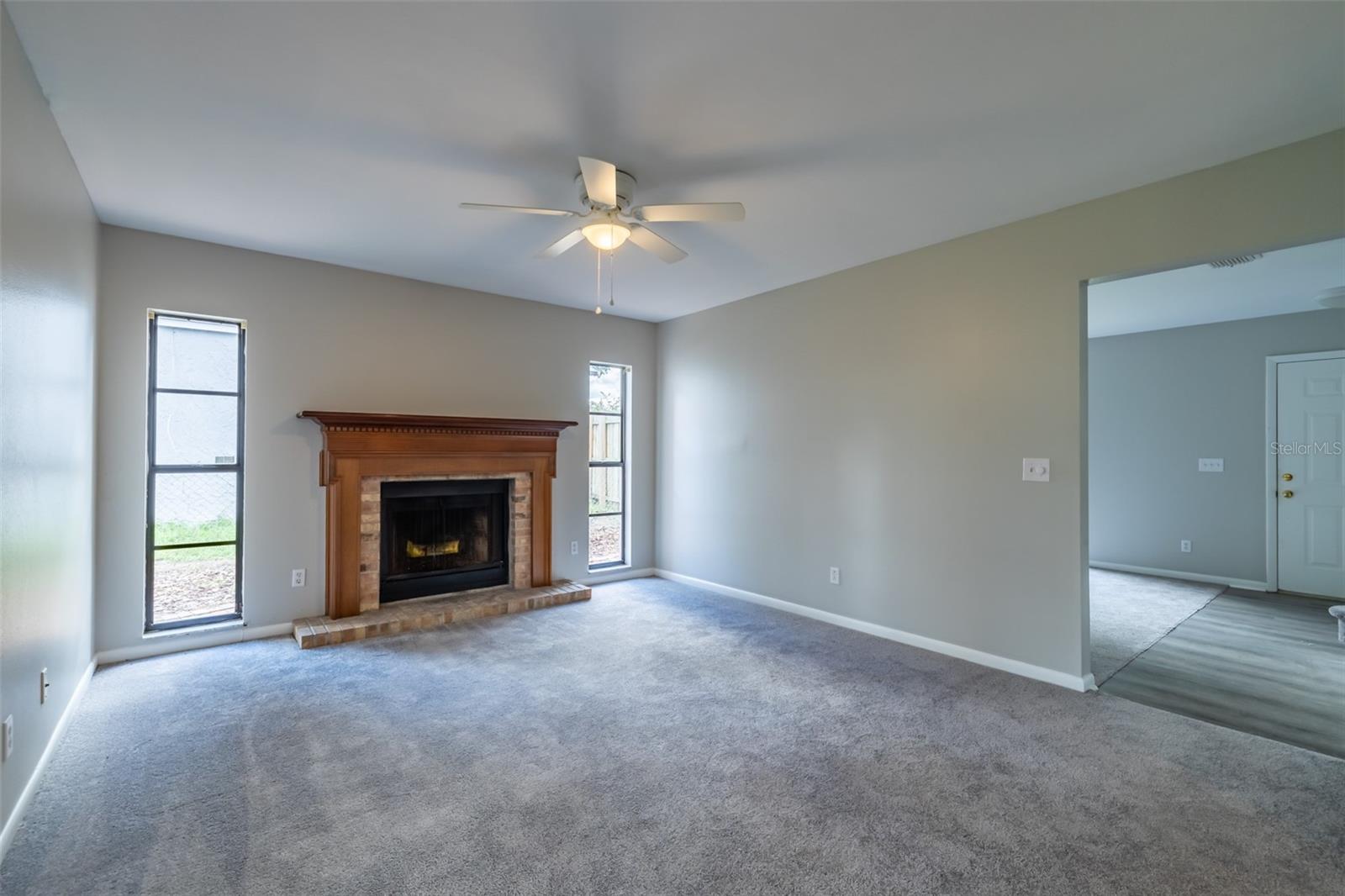 918 BENNINGER DR — photo 10