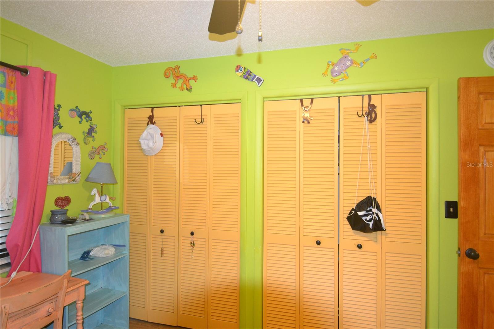 126 CARYL WAY — photo 17