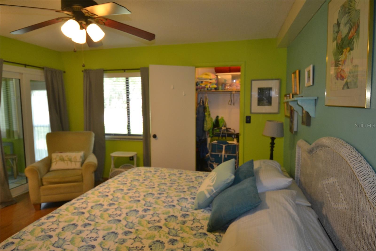 126 CARYL WAY — photo 40