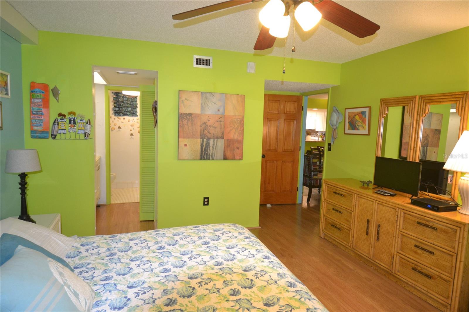 126 CARYL WAY — photo 47