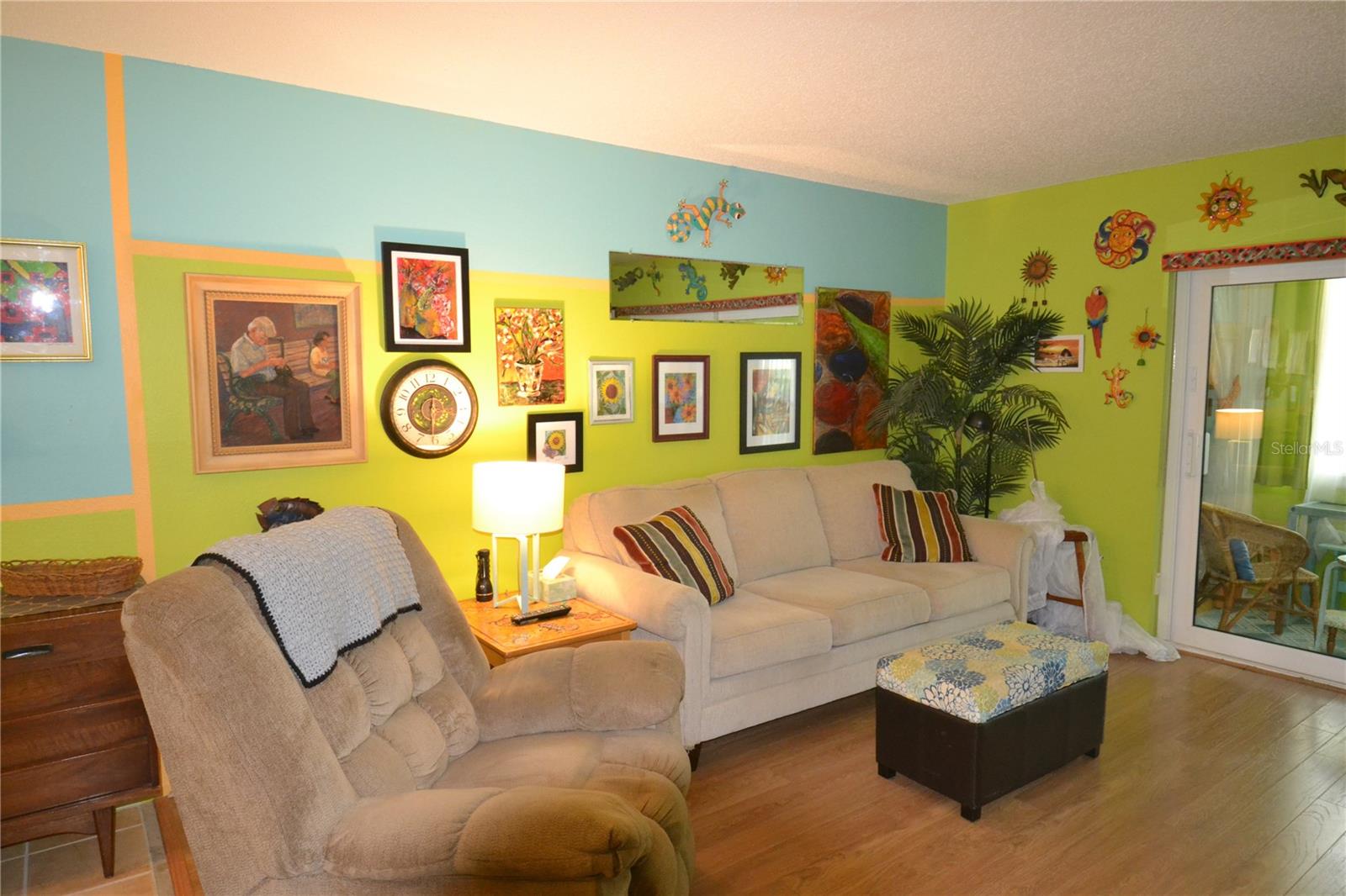 126 CARYL WAY — photo 28
