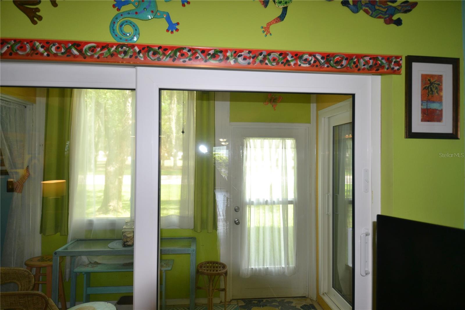 126 CARYL WAY — photo 31