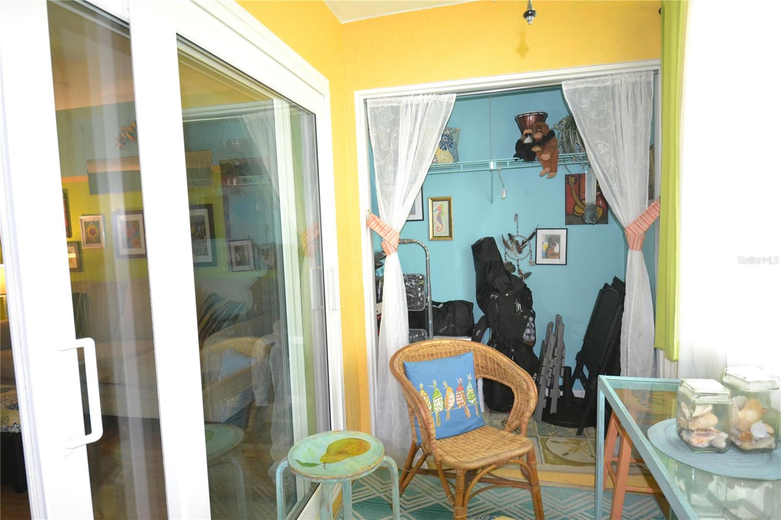 126 CARYL WAY — photo 36