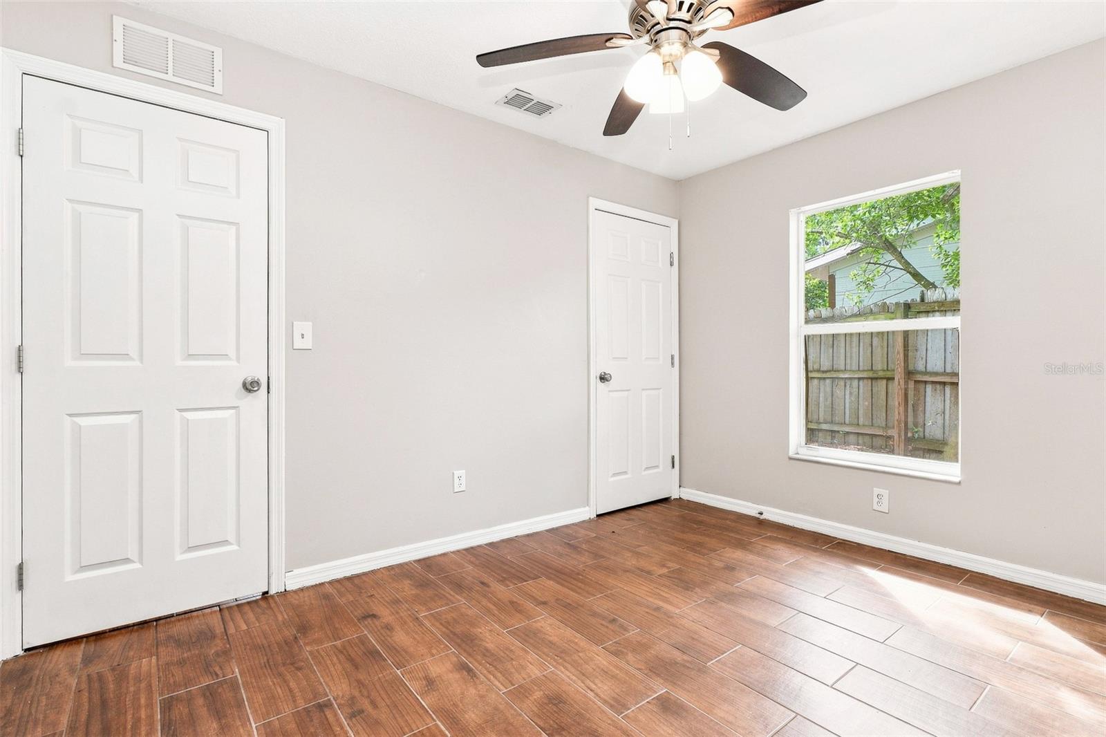 2324 OAKDALE ST S — photo 15