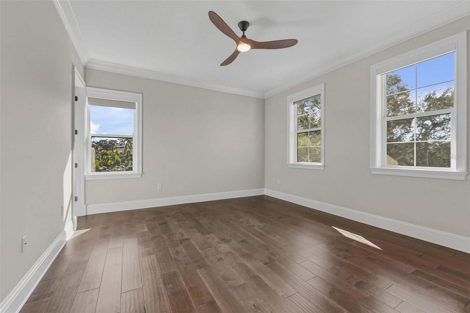 481 W DAVIS BLVD — photo 34