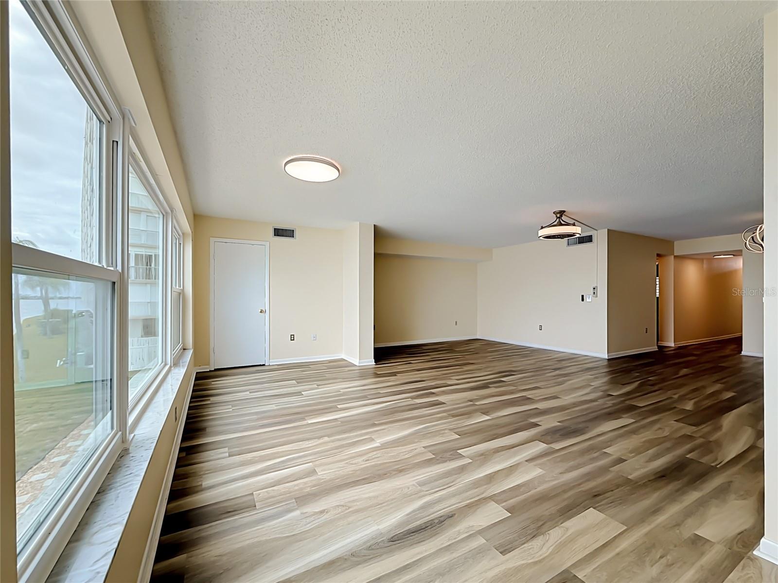 6020 SHORE BLVD S #211 — photo 15