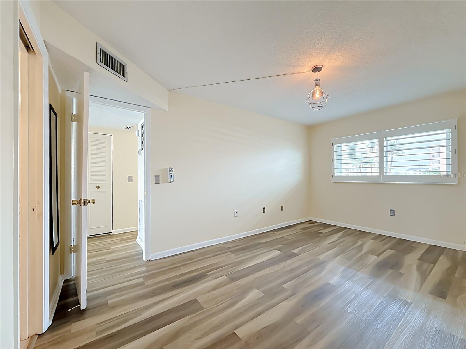 6020 SHORE BLVD S #211 — photo 30