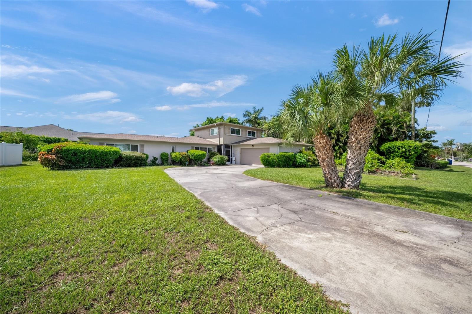 1820 STANFORD LN — photo 35