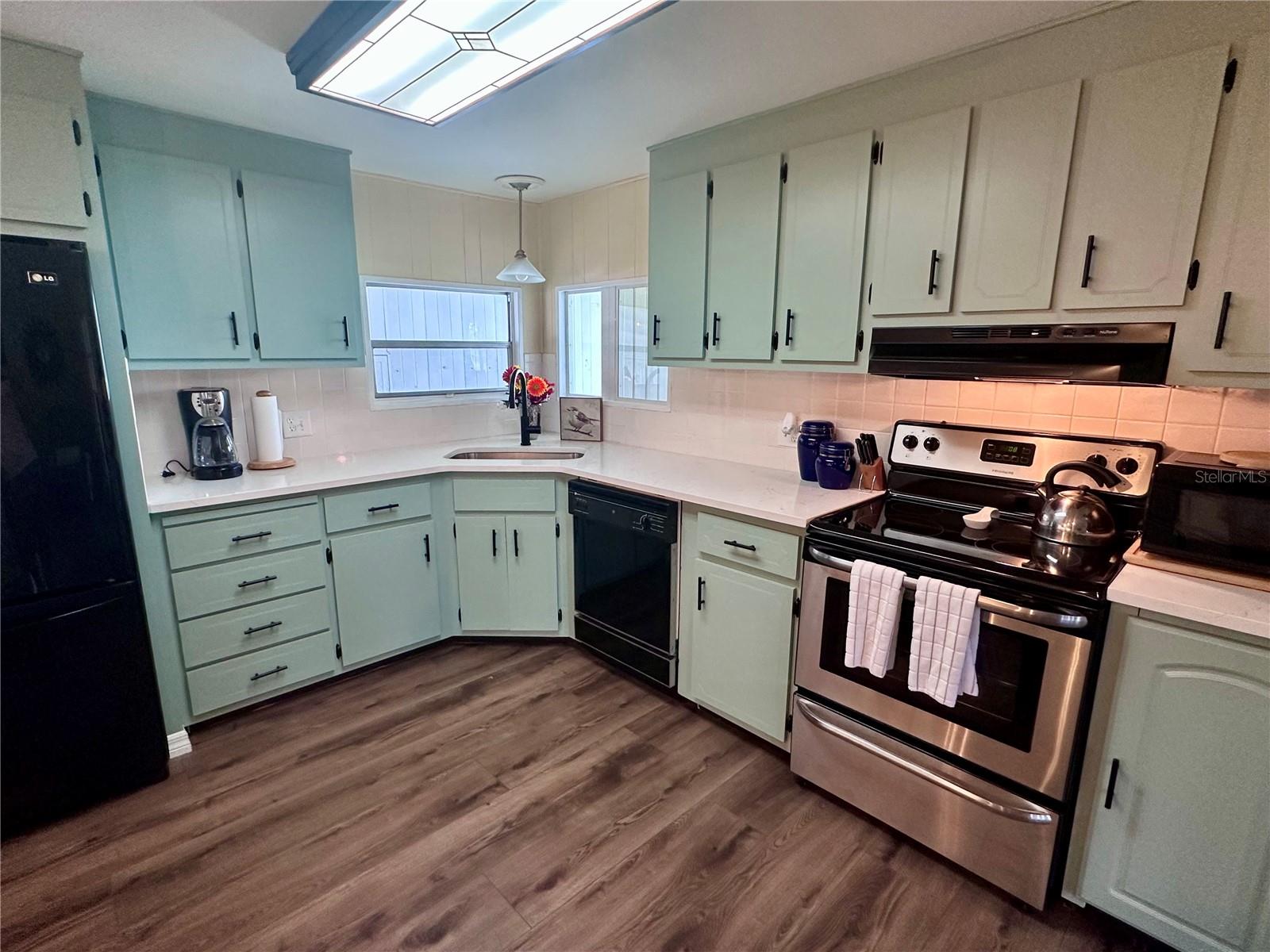 1100 BELCHER RD S #454 — photo 9
