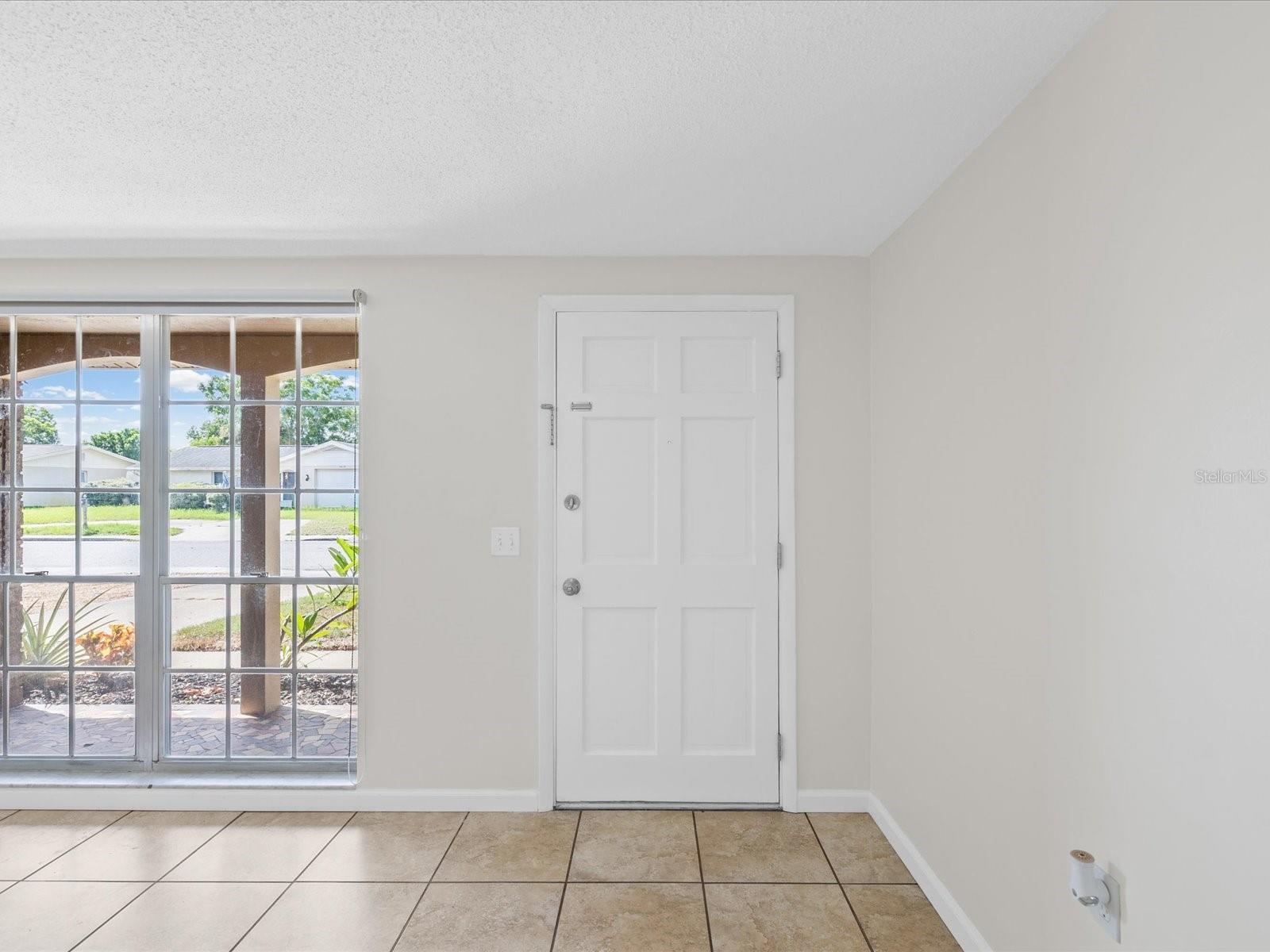 6805 ALTAVISTA ST — photo 4