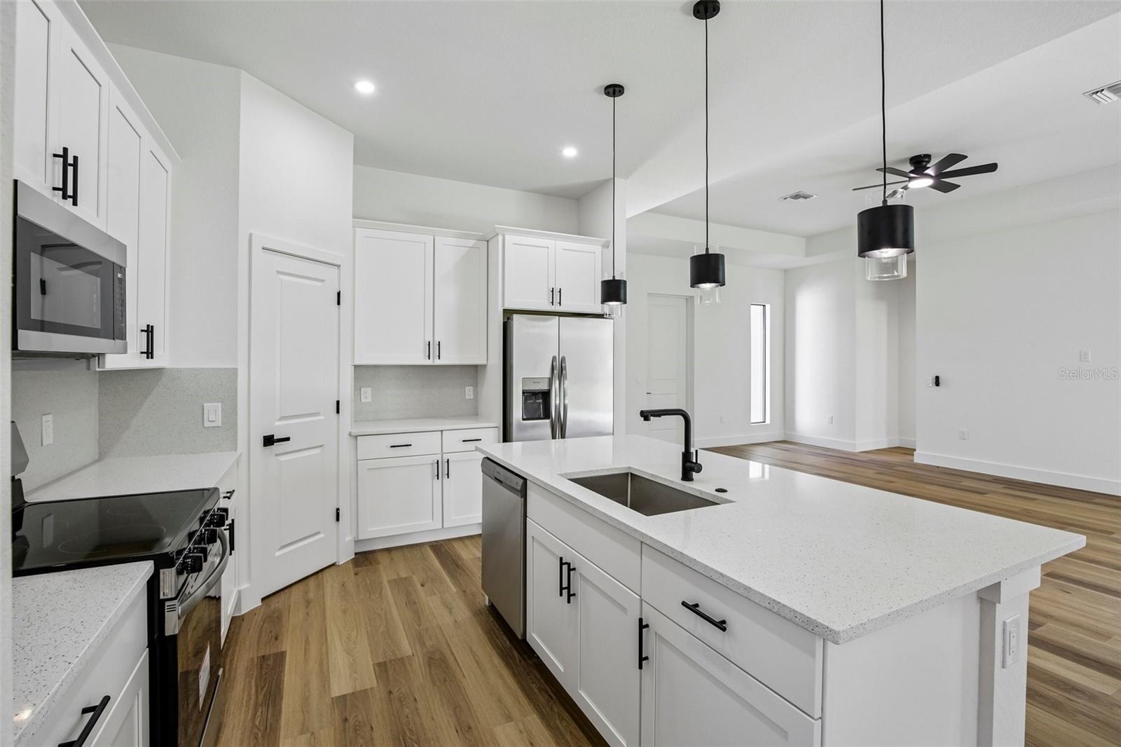 2935 JOLLIVETTE RD — photo 12