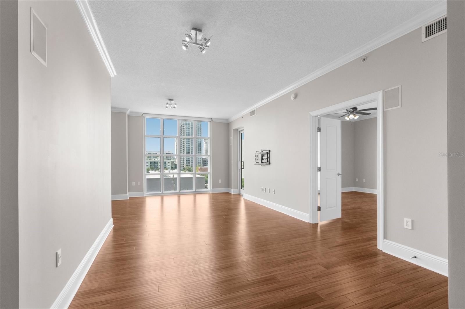 1238 E KENNEDY BLVD #501 — photo 11
