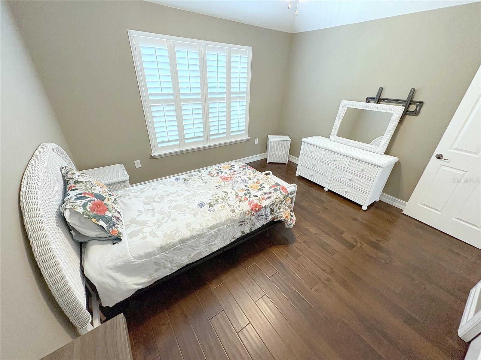9632 BAY GROVE LN — photo 29