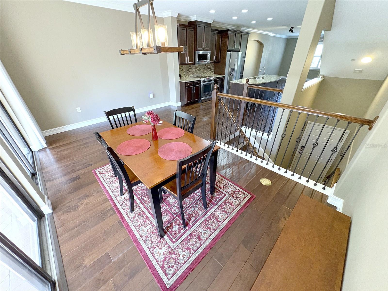 9632 BAY GROVE LN — photo 2