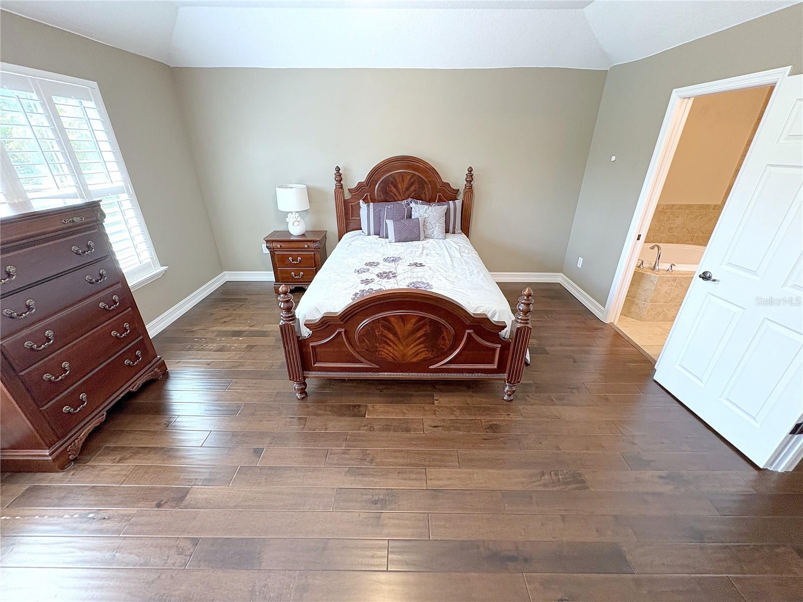 9632 BAY GROVE LN — photo 18