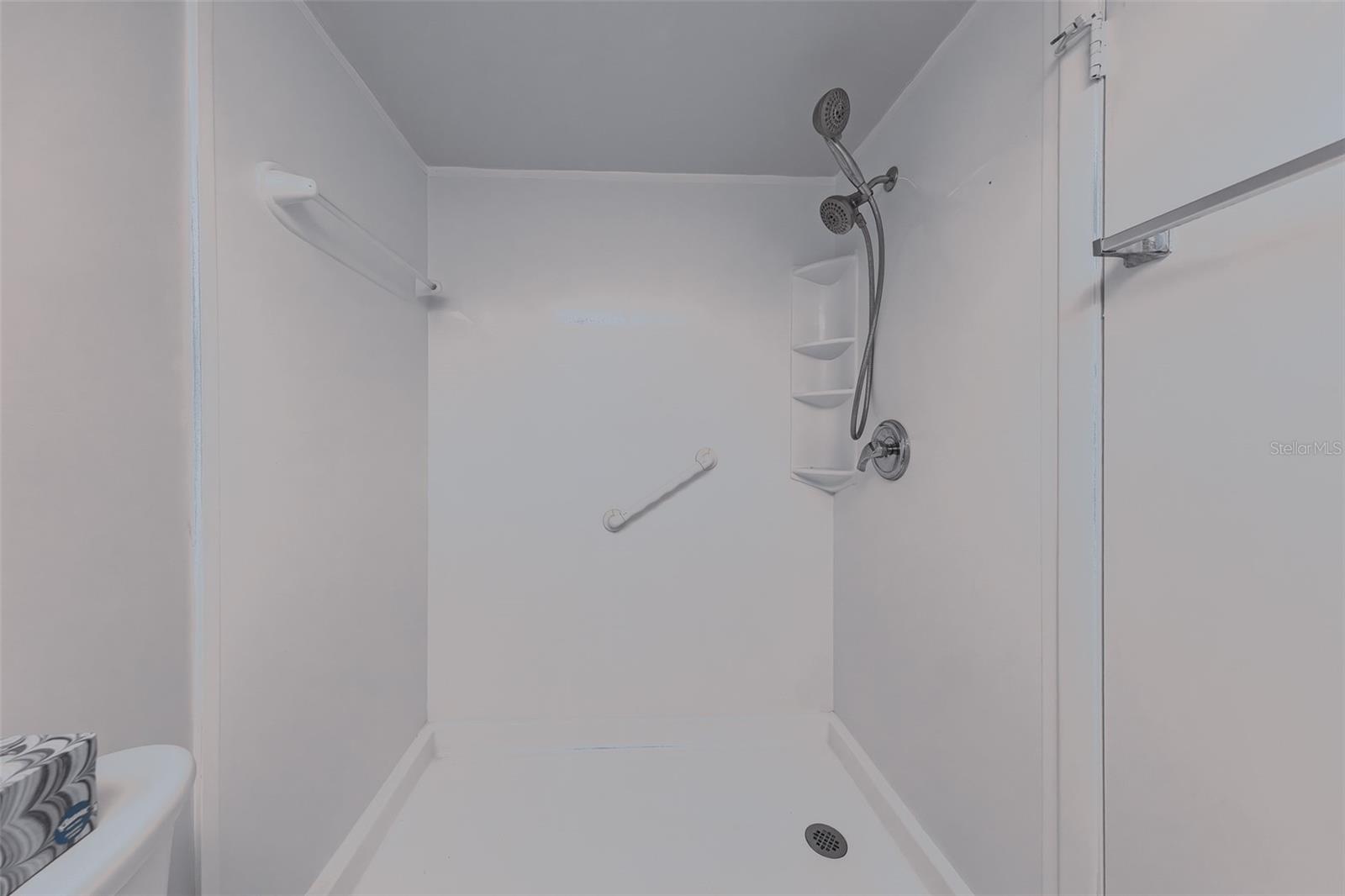 5090 BAY ST NE #124 — photo 18