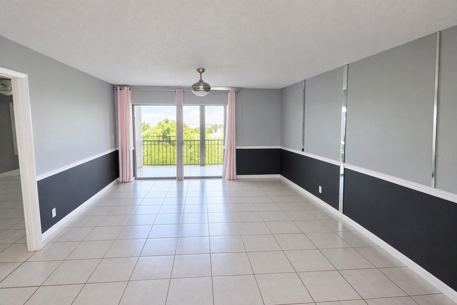 105 LAKESIDE CT #ELW VI UNIT 5 — photo 12