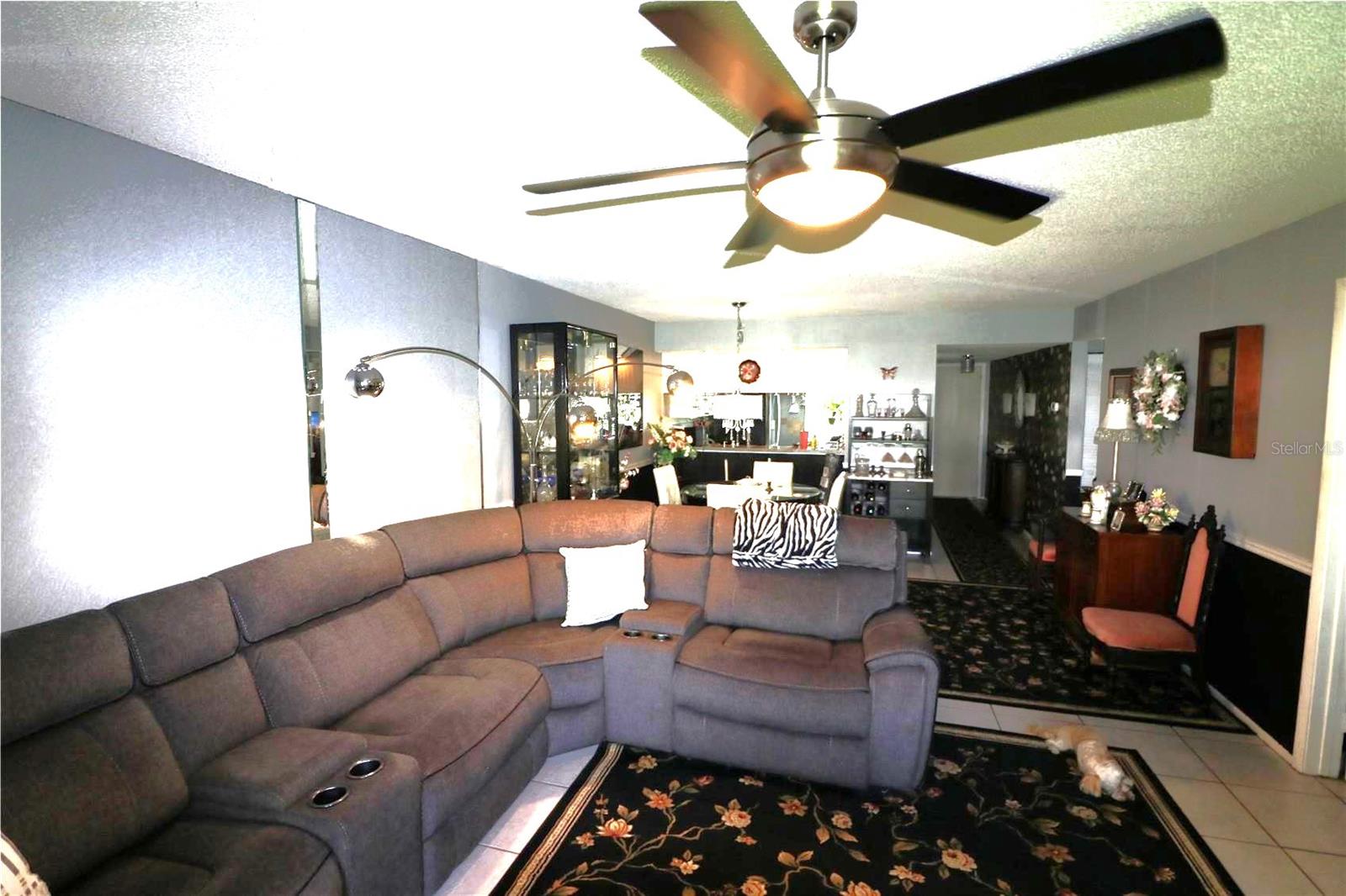105 LAKESIDE CT #ELW VI UNIT 5 — photo 15