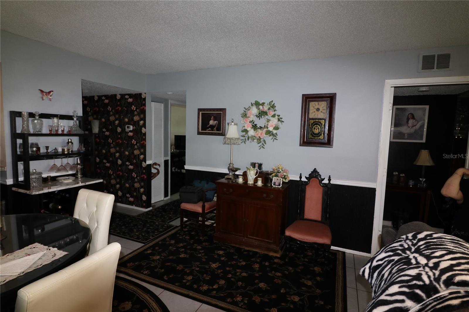 105 LAKESIDE CT #ELW VI UNIT 5 — photo 20