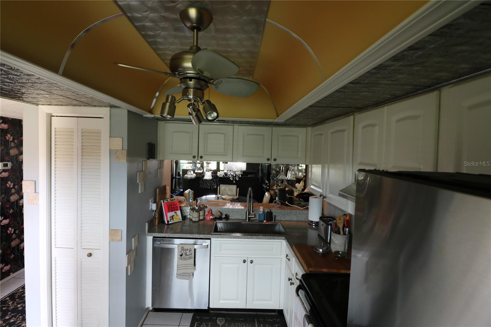 105 LAKESIDE CT #ELW VI UNIT 5 — photo 22