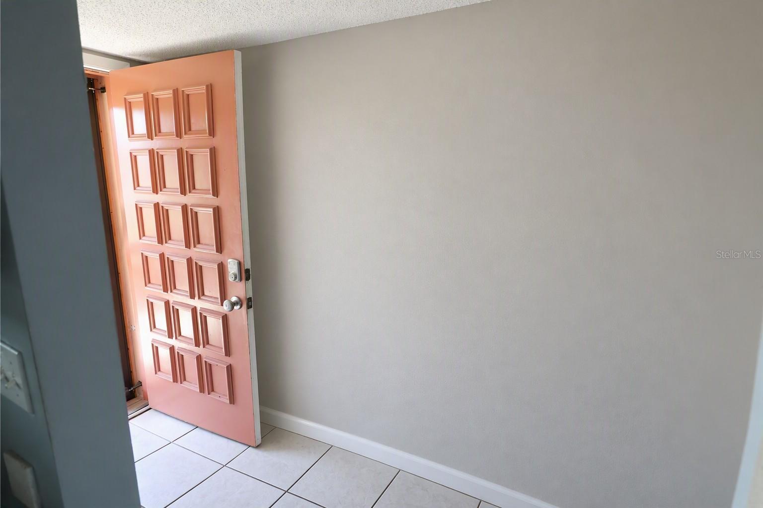 105 LAKESIDE CT #ELW VI UNIT 5 — photo 10