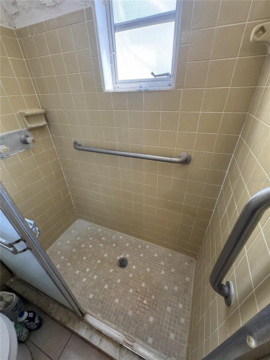 8930 WINDSONG LN — photo 46