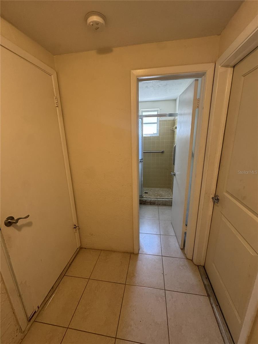 8930 WINDSONG LN — photo 43
