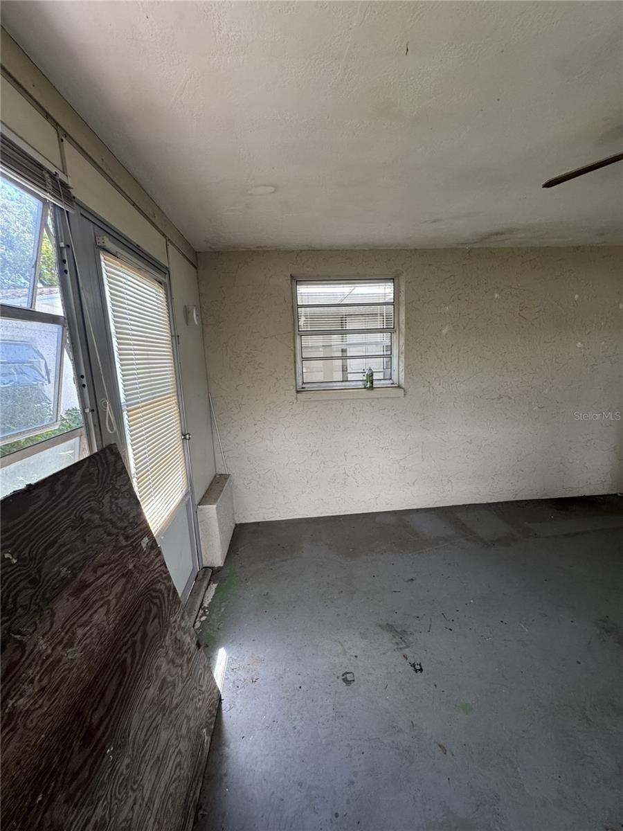 8930 WINDSONG LN — photo 61