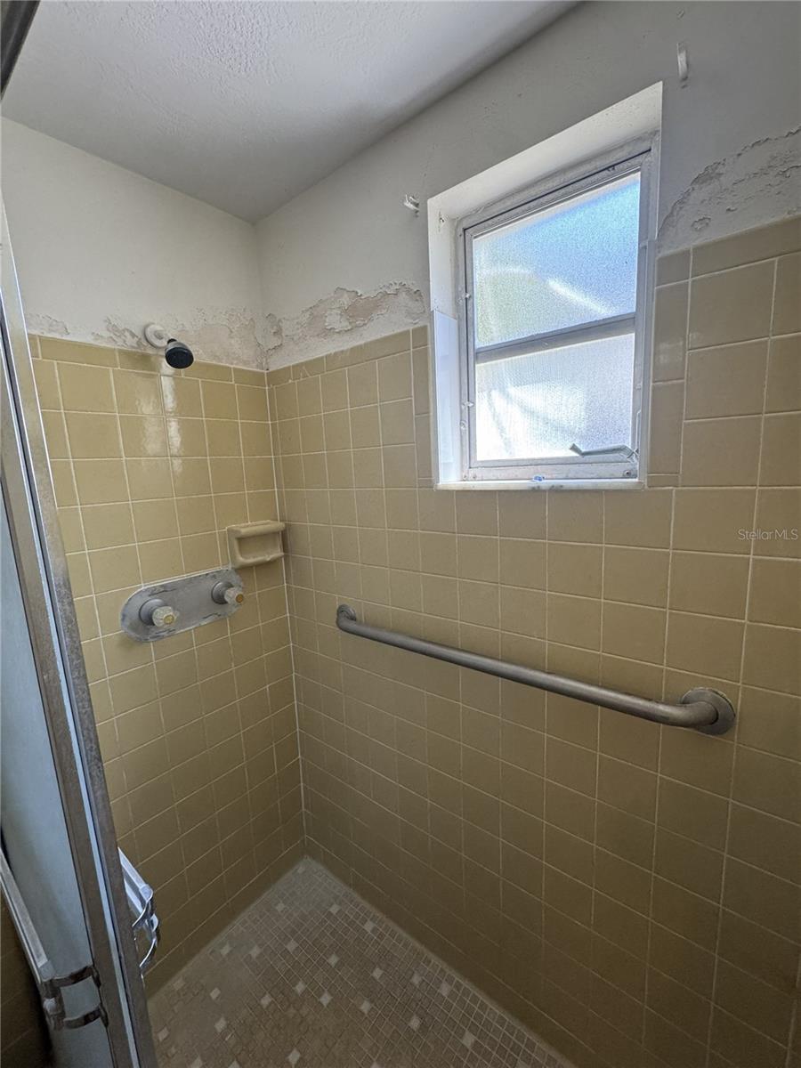 8930 WINDSONG LN — photo 47