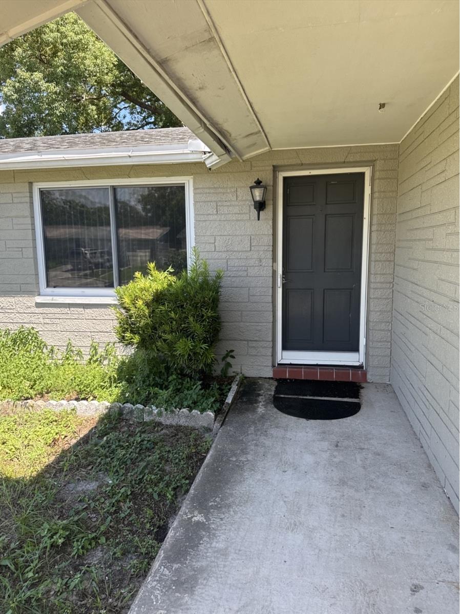 8930 WINDSONG LN — photo 2