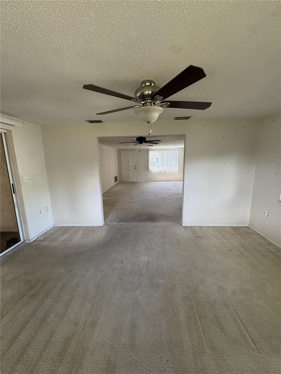 8930 WINDSONG LN — photo 17