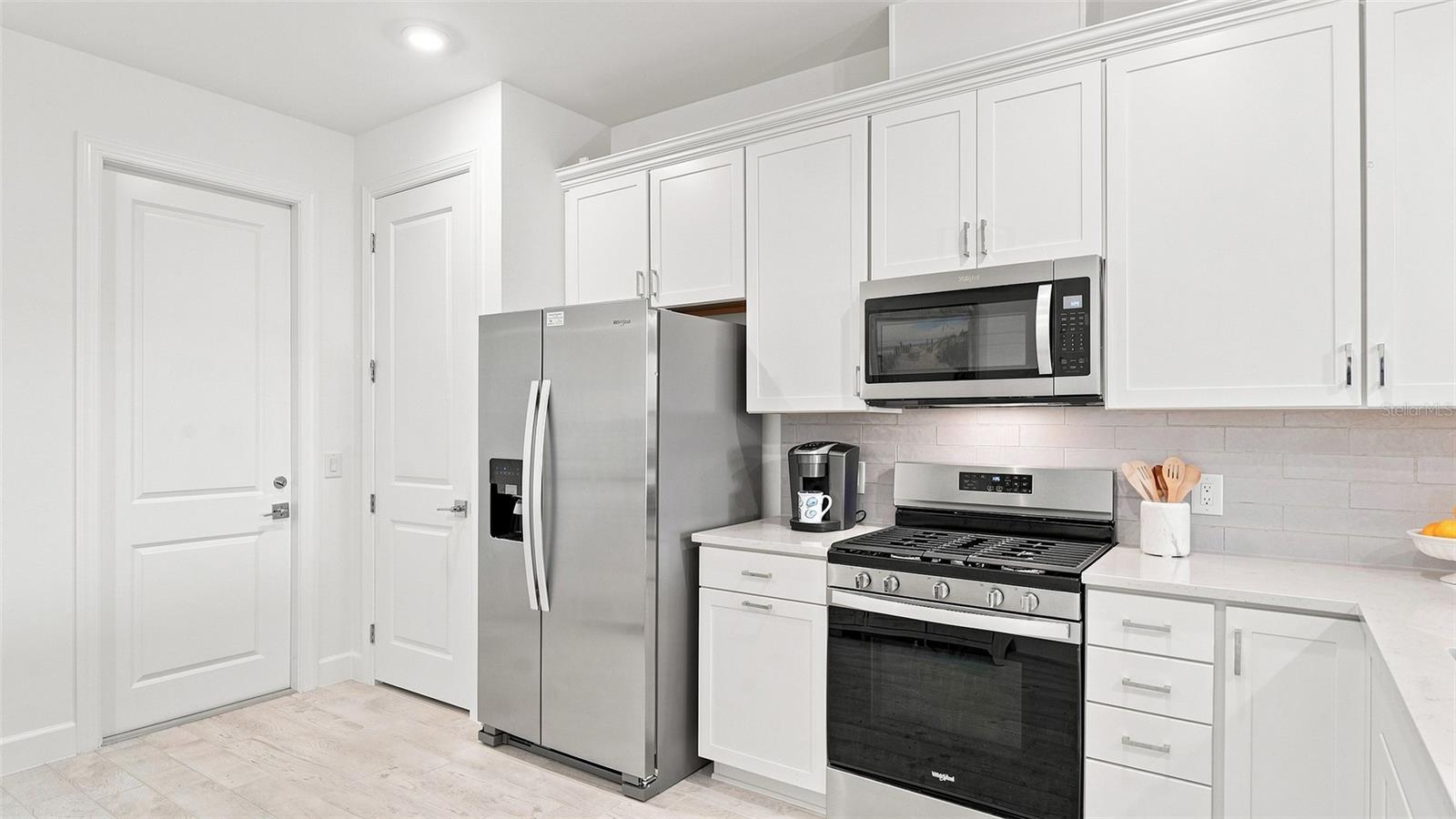 14229 EAGLE BRANCH DR — photo 18
